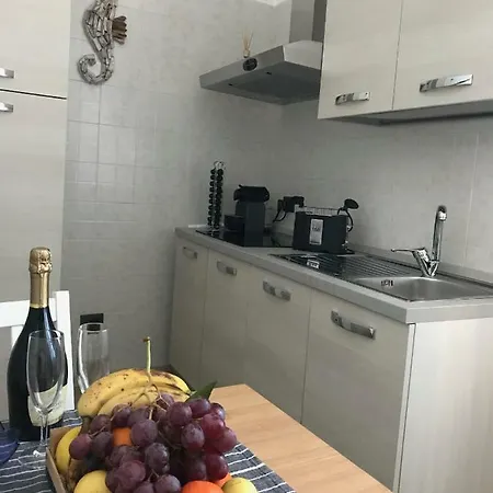 Apartment Dimora Fronte Del Porto *